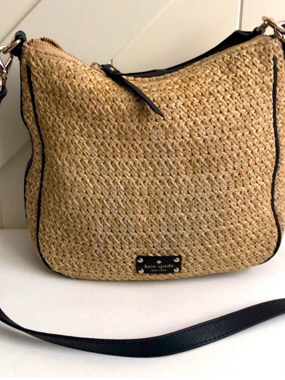 kate spade Natural Straw Shoulder Bag with Black Trim - Picture 2 of 9